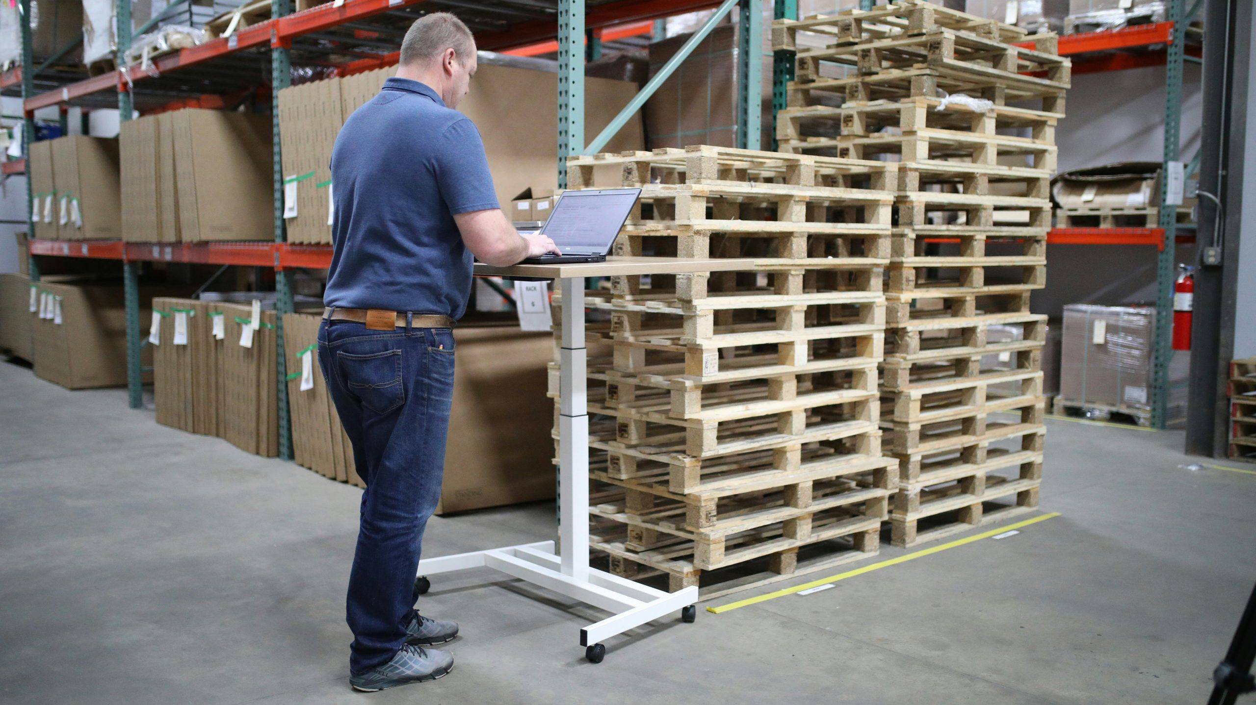 Coordinating sourcing and supply chains across borders
